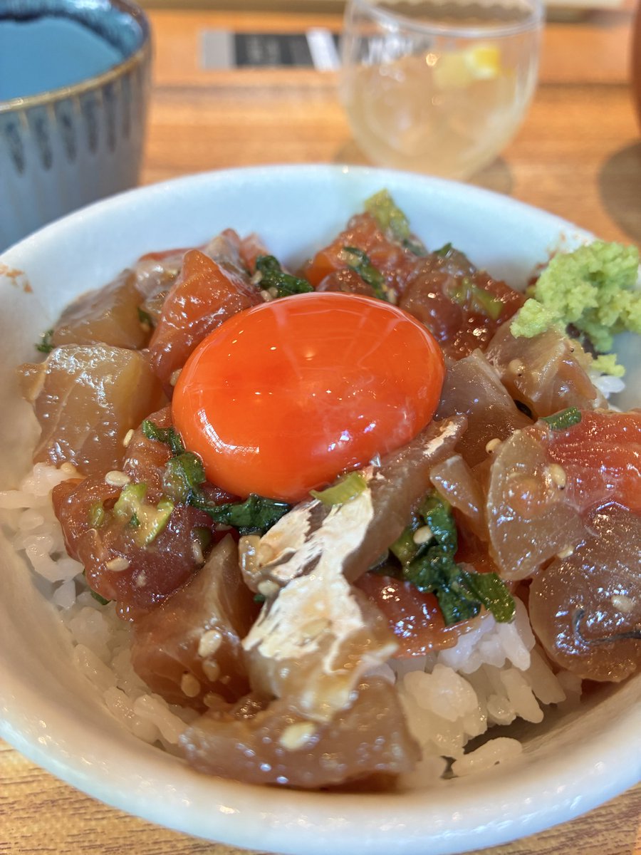uekky's tweet photo. 朝から別府冷麺とりゅうきゅう丼（再び）を食べています。大分サイコー🙌 https://t.co/eS22uRrFzU