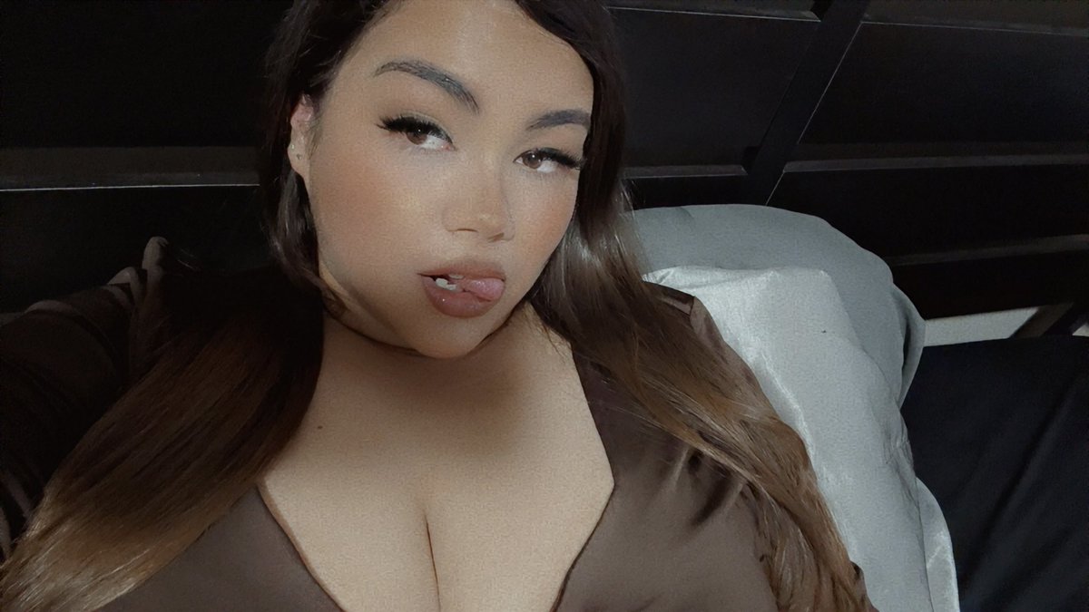 ya girl tweet media