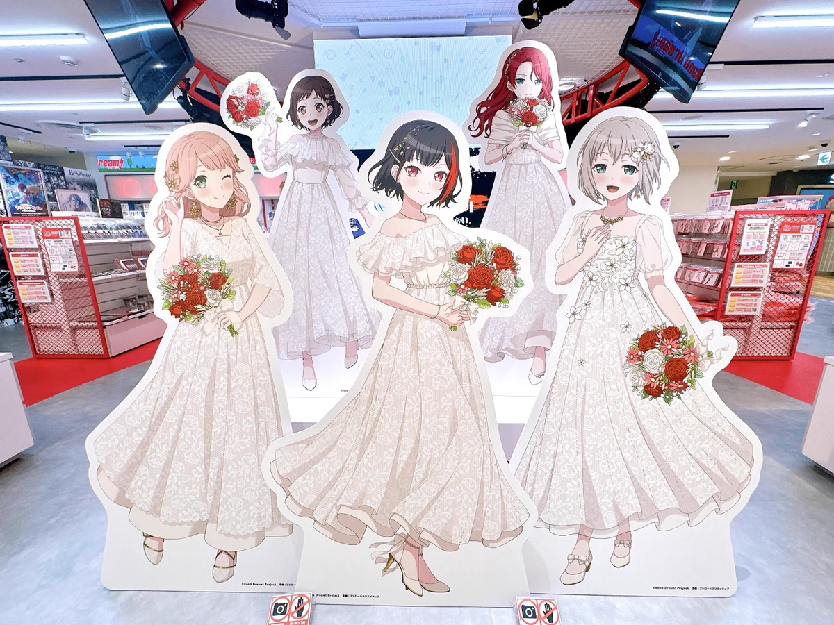 【非売品】バンドリ　BangDream 薫　ミニスタンディ　マルイ HM1PWJOakAAar8Z?format=webp&