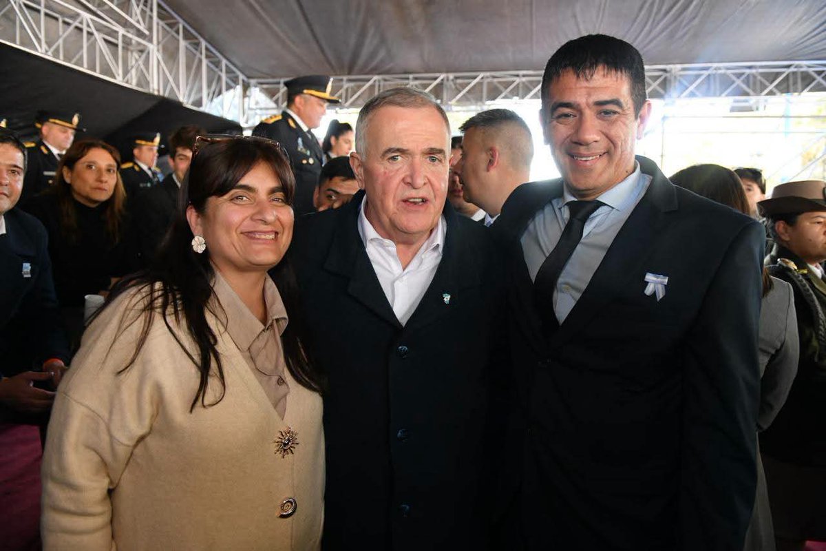 HernanRomanoS's tweet photo. 9 de Julio / Santa Ana Presente!! 
Junto a las compañeras y compañeros, rendimos honores a nuestros proceres de 1816 y en memoria de ese pueblo valiente que fue protagonista de aquella gesta histórica. https://t.co/R7hRkhxSZw