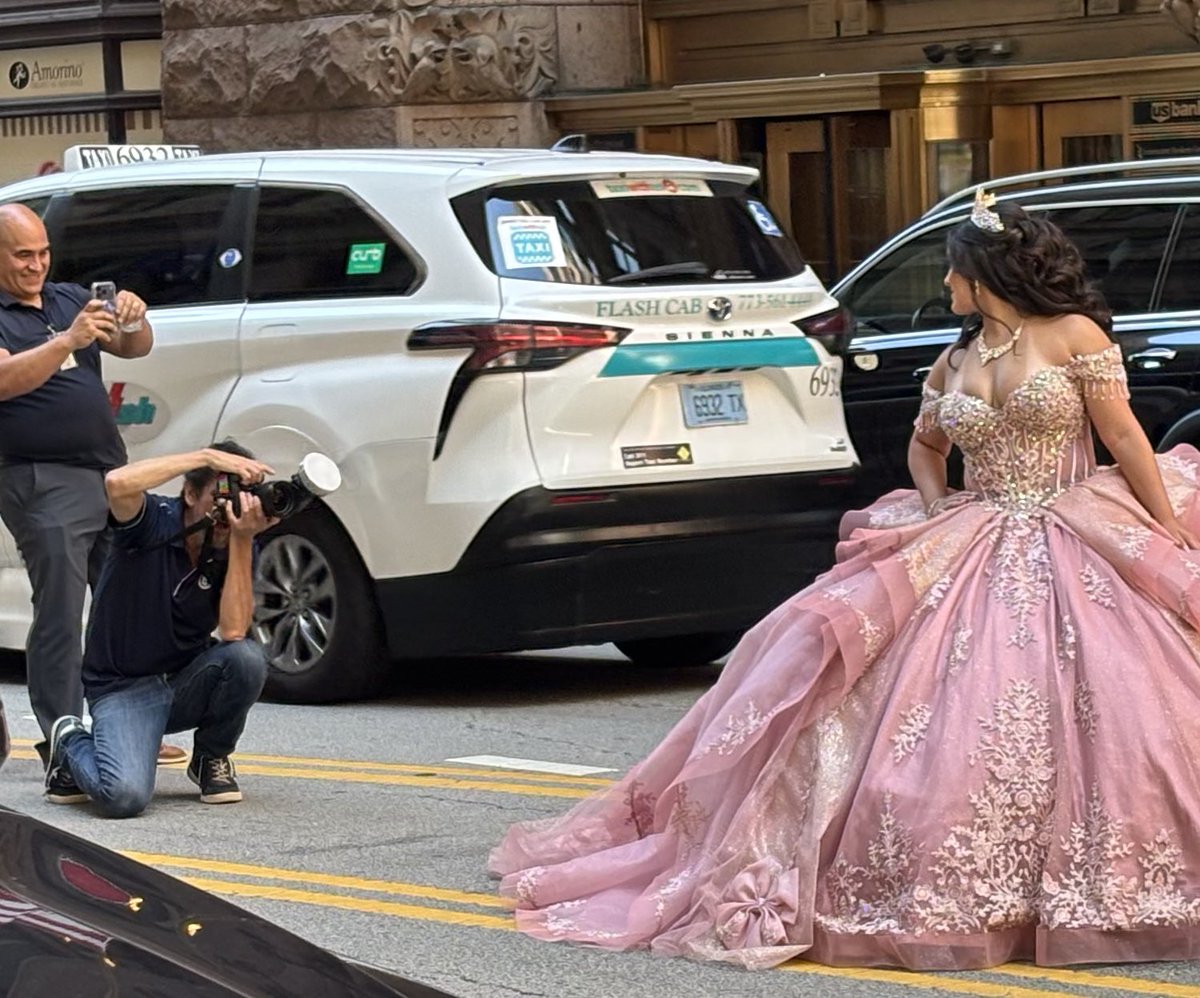 johnjenright's tweet photo. I think she’s pretty in pink. https://t.co/3ywcNXYc3T