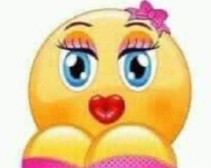 soliloquiio's tweet photo. Hay uno en love is blind que es feo pero es un machazo así que medio me gusta https://t.co/415QdIGekm