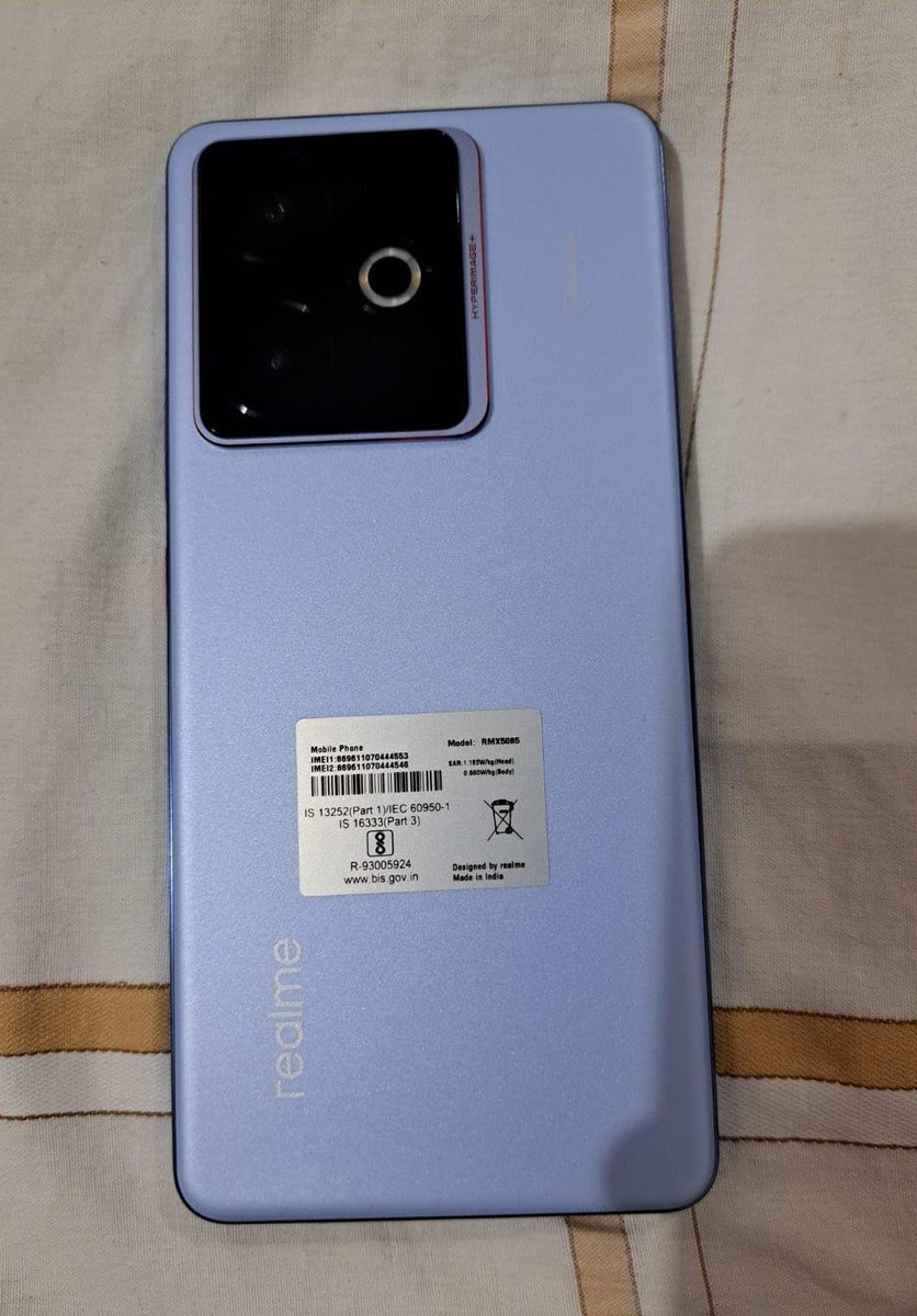 ShashwatMi26255's tweet photo. DAY-10/30 • ₹30K KING HUNT 👑

Today, let's talk about the Realme GT 7T.

Before we begin, I've spent enough time understanding what this phone is actually built for. 

If you're enjoying this series, drop a ❤️ and tell me which phone should be featured on Day-11!

✅ A display you'll actually enjoy every day: The 6.8-inch 1.5K LTPS AMOLED Display having 120Hz High Refresh Rate and 6000 NITS Local Peak Brightness.

✅ Reliable cameras for everyday photography: The 50MP Sony IMX896 (f/1.8) main camera With OIS + 8MP Ultra-wide Camera (f/2.2) and A Selfie Lens of 32MP Sony IMX615 (f/2.5). 

➡️ Both the front and rear cameras support 4K video recording at both 60FPS and 30FPS. 

✅ Performance that genuinely feels flagship-grade: The MediaTek Dimensity 8400-Max delivers exceptional everyday performance, whether you're multitasking, editing videos, or playing demanding games.

➡️ Paired with LPDDR5X RAM and UFS 3.1 - 128GB and UFS 4.0- 256/512GB in storage, app launches are lightning-fast and everything feels incredibly responsive. 

✅ Battery life that sets a new benchmark: The massive 7000mAh Si-C battery comfortably powers through a full day of heavy gaming, camera usage and entertainment.

➡️ And with 120W SUPERVOOC charging, you're back in action within minutes instead of hours.

✅ Cooling that isn't just marketing: The large vapor chamber of 10,000 mm² and  Iceberg Vapor Chamber cooling system help maintain stable performance during long gaming sessions.

✅ Built for the long run: With IP69 water & dust resistance, ArmorShell protection, 4 Android upgrades, and 6 years of security updates, the GT 7T is designed to stay relevant for years.

✅️ Some Extras: Wi-Fi 7, Bluetooth 5.4, multi-functional NFC, Stereo Speakers and In Display Fingerprint Sensor. 

But it's not perfect...

❌️ Does not have LTPO Panel Unlike Realme GT 6T. 

❌ Not a Great Ultrawide Cameras. 

❌ No Telephoto Lens. 

❌ At around 202g and 8.3 mm thick it can feel slightly heavy during long one-handed use.

❌ The design is practical but doesn't feel as premium as some glass-back rivals.

❌ Playing games at High FPS, the temperatures can sometime climb upto 46°C. 

❌️ No MicroSD Card Slot. 

Here's where the Realme GT 7T really stands out:

Choose this if you want:

• Flagship-level performance.

• Incredible battery life.

• Ultra-fast charging.

• One of the best gaming phones under ₹30K.

Look elsewhere if your priorities are:

• The best camera experience.

• An ultra-wide camera.

• A lightweight premium design.

Final Verdict 👑

The Realme GT 7T doesn't try to be everything.

Instead, it focuses on delivering an experience that power users will genuinely appreciate—blazing-fast performance, exceptional battery life, a gorgeous display, and software support that adds long-term value.

If gaming, multitasking, and endurance matter more than camera versatility, this is easily one of the strongest performance-focused smartphones under ₹30K.

But if photography is your biggest priority, you'll find better options elsewhere.

📌 Bookmark this thread if you're planning to buy a phone under ₹30K.

Follow, drop a ❤️, and tell me which smartphone should I review on Day-11!