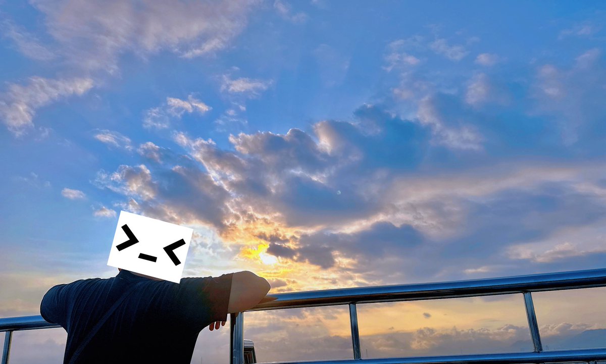 vvcwf0000's tweet photo. 予定日➕2日目となりました。相変わらずどこも痛くなりません。色んな人からもう産まれた!?って連絡がきます。私に似て頑固ちゃんなのかな。今日も夫と早朝から2時間弱歩いたよ～。朝はまだ涼しくて気持ちよいです。もっと動かなきゃ!!! https://t.co/1bN79latOW