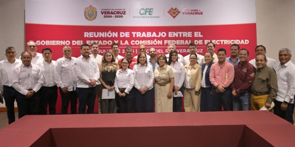 volutainfo's tweet photo. Destaca Rosa María acciones de gobernadora para fortalecer el suministro de electricidad en Veracruz https://t.co/zj2sX338Tf https://t.co/52EPsNS32V