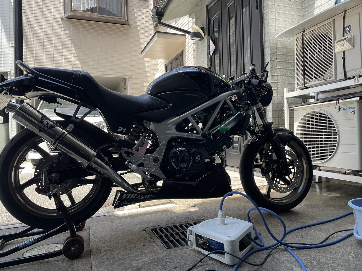 Cc_vtr21's tweet photo. たまにはドッグフィッシュサイレンサー
相変わらずいい音する https://t.co/brVPAH5Frj