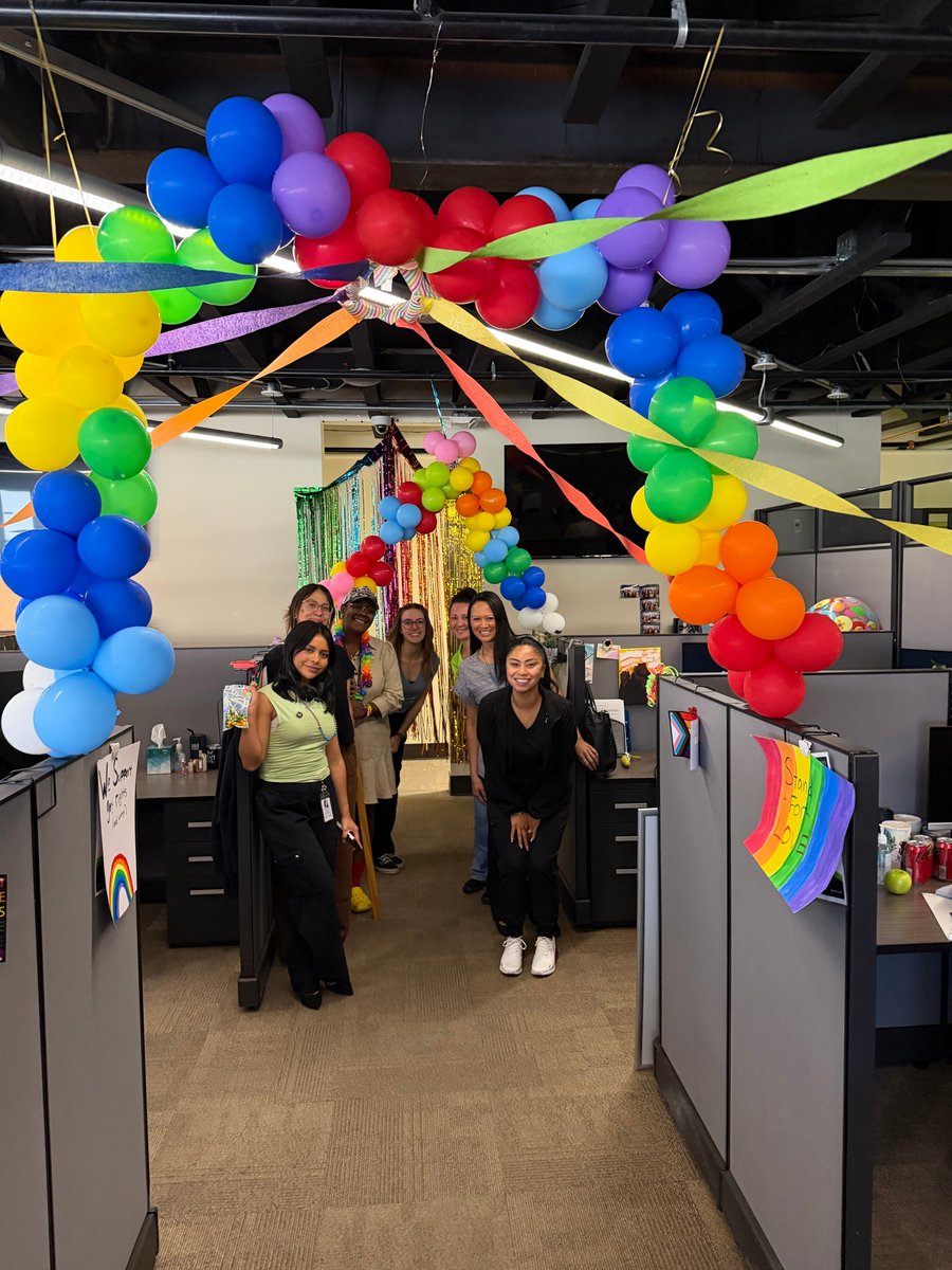NVDonor's tweet photo. During June, our team celebrated #PrideMonth by participating in a department decorating contest. Congratulations to our team members in our lab who won! #DonateLife https://t.co/9U5jqVGCnJ