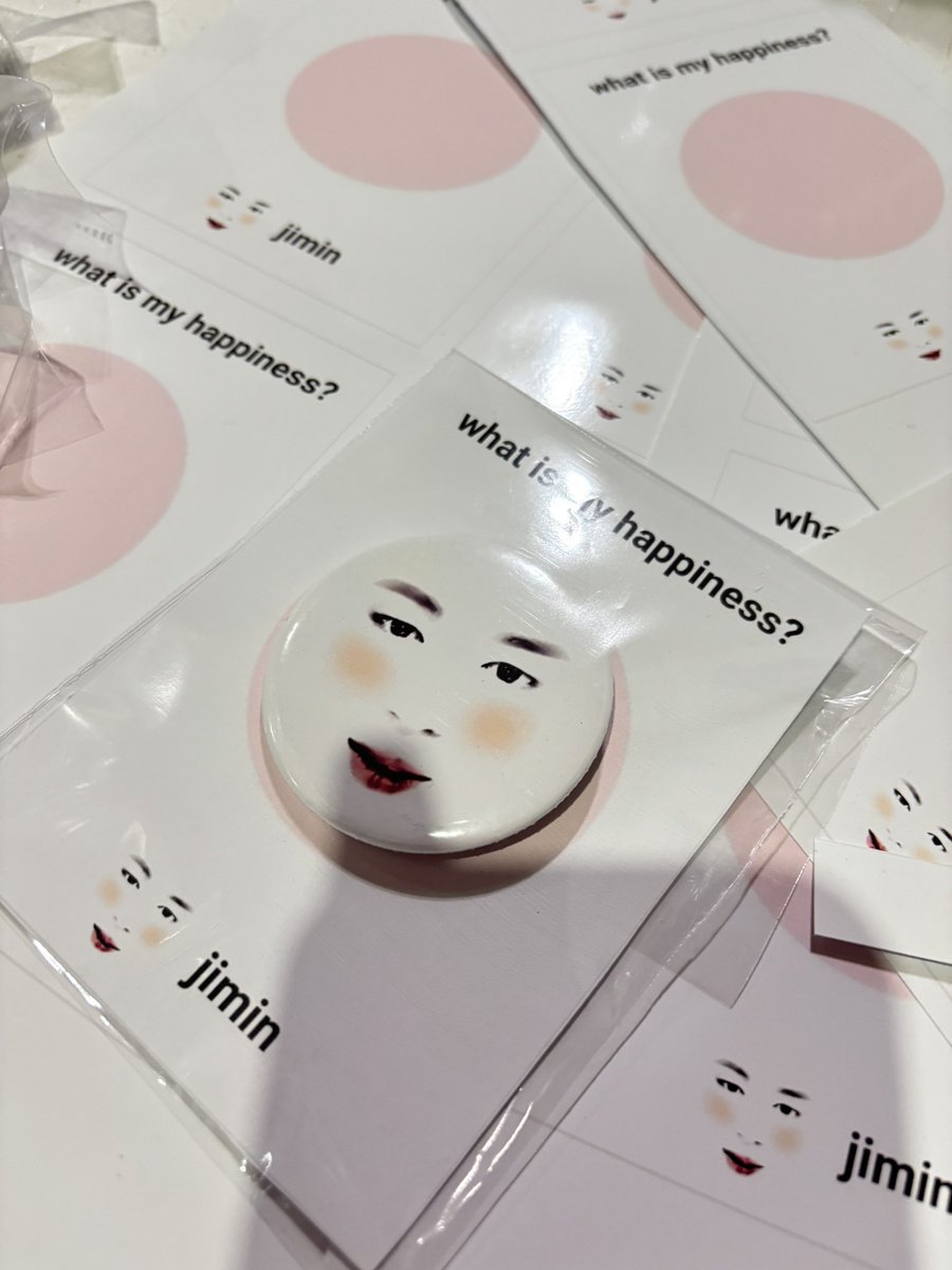 mochislover's tweet photo. Full freebies day 💘 por el cumple mes de mi Jimin obvio☺️ https://t.co/qW1jN3DRtb
