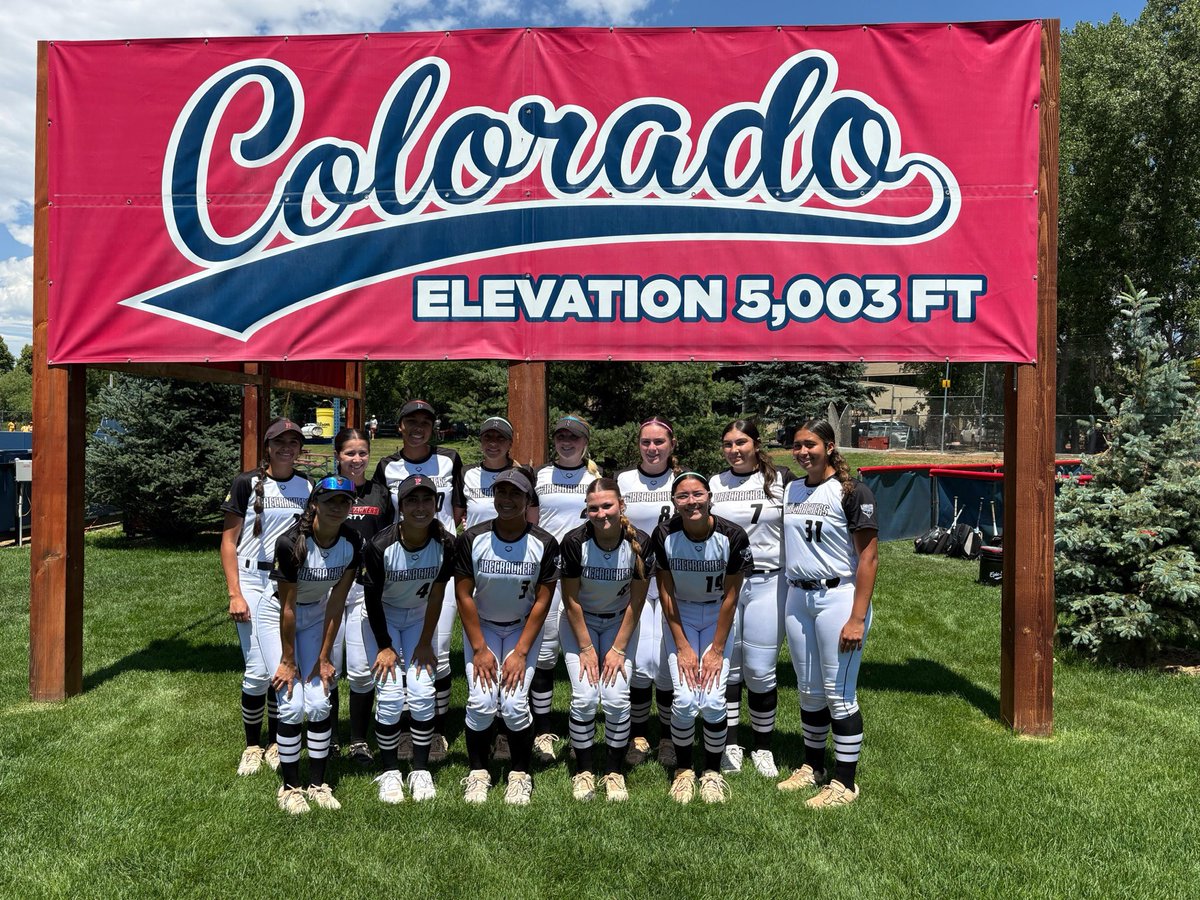 Lotte2028's tweet photo. Another P5/Power Pool Sparkler has passed. ๐ A lot of great memories made on and off the field. Here are a few highlights of the 2 weeks. As a team, we know we have more in us, and are looking forward to showing that at Nationals! #Indybound @thealliancefp @AGLSoftball @thefcpremier @coachalyssarazo @CSAPrepStar @LineDsoftball @ExtraInningSB @SDPrepInsider @los_stuff @TCSFastpitch @TopPreps @SBRRetweets @CoastRecruits @CoastRecruitsSB @D1Softball @Firecrackersinc @Range_Pitching @PrepSoftball @TOP_D1RECRUITS @DirectRecruits @DiamondAddicts @SoftbalAmerica @PHmechanics @triplecrownspts @TCSFastpitch
