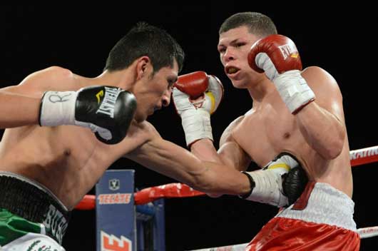 clinchboxing's tweet photo. ボッコボコ https://t.co/ry1Cypv9KQ