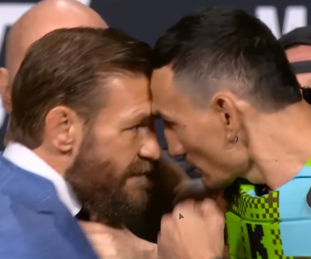 Blessed_Bert's tweet photo. Yeah…. This is gonna be fun
#UFC329 #McGregor #Holloway https://t.co/1X9EroNyl9