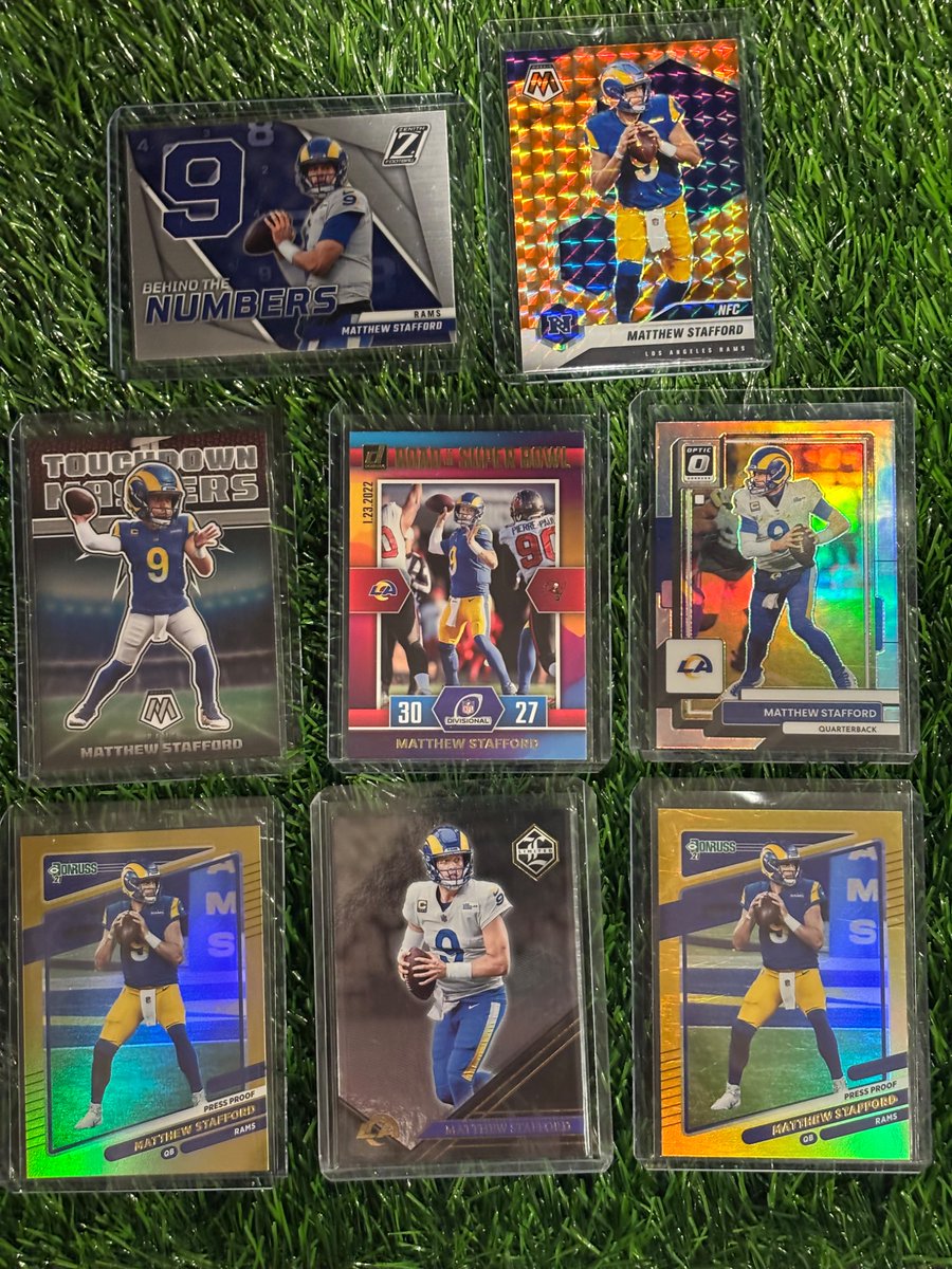 PigskinPC's tweet photo. Pigskin Stack Sale #ReleaseTheStackin Post 537
Category 8: Position Singles
QBs
Matthew Stafford
$1 each https://t.co/zRnNHQKQg5