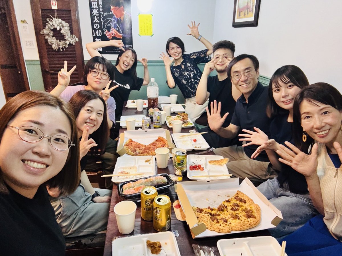 dokugokig's tweet photo. BSNアナ近藤です。ごきげんアワーメンバー大集合🎊💕なかなか集まれない #BSNラジオ #独占ごきげんアワー パーソナリティとディレクターが #伊勢みずほ さん経営の喫茶てんに集合！暑気払いを開催した（やむを得ず欠席者あり）🎊😍🎊絆を確認💕一同頑張ります🔥#ごきげんアワー #近藤丈靖 #新潟 https://t.co/Y9hXvFxpRp