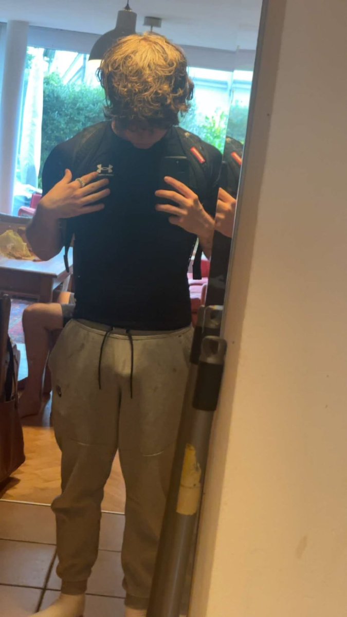 keevjonas's tweet photo. My new bait Chan nd group chat is up tap the link to get early access nd join in free for the first 20 people;) ‼️‼️🏳️‍🌈🏳️‍🌈🔞🔞🚨🚨🚨🔥🔥🔥😁
#baitedboy #baits #tiktokleaks #gay #baitrequest 

https://t.co/wJiwO9ZTun https://t.co/esjvFjP4aa