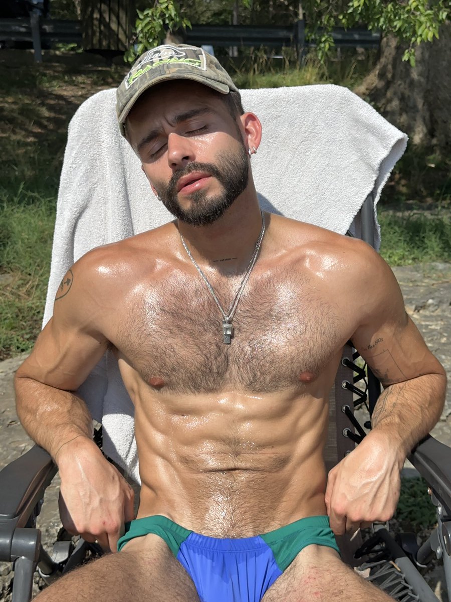mavericksmanner's tweet photo. Lake day 🌞 https://t.co/nQ3vQbb3Us