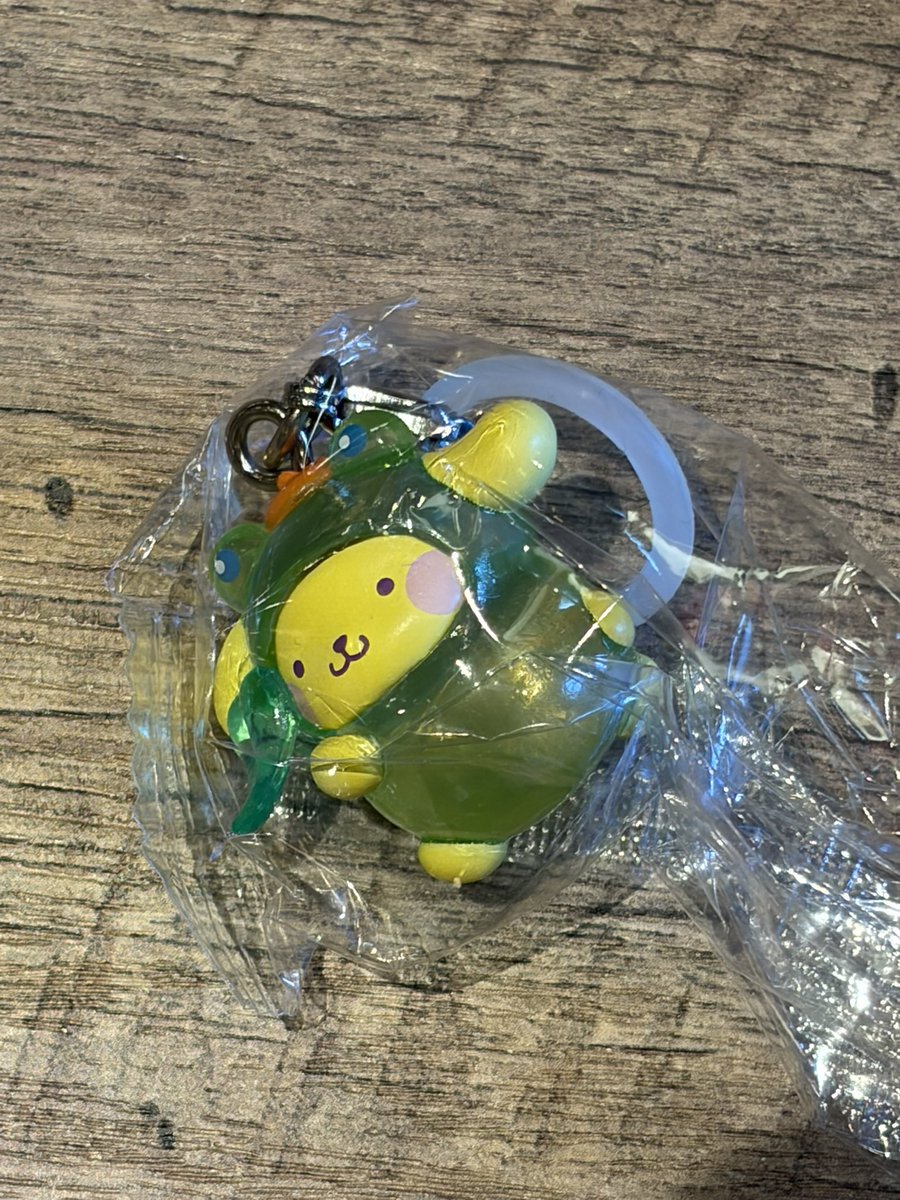 ea_56n's tweet photo. サンリオ ケロケロ けろけろ パーティ めじるしアクセサリー めじるし 交換

譲　ポムポムプリン
求　ポチャッコ

郵送希望です( .ˬ.)"
条件が合う方ご連絡お待ちしてます😆 https://t.co/qkSwQxFb3J