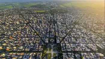 MARCELOFAVAOK's tweet photo. LAS VILLAS CRECIERON UN 14 POR CIENTO CON KICILLOF‼️

Actualizan el mapa de las villas y asentamientos de La Plata: crecieron más del 30% en 14 años.

El relevamiento del Observatorio FAU advierte una fuerte expansión urbana y señala que Los Hornos y Romero concentraron el mayor crecimiento.