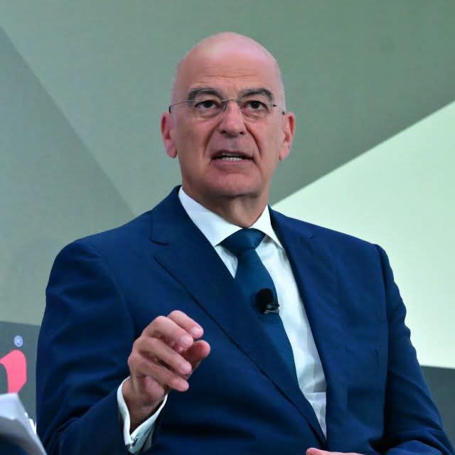 SerraiaSofia's tweet photo. Δένδιας για F-35 στην Τουρκία: ”Δεν είναι προς το συμφέρον των ΗΠΑ-Η Ελλάδα δεν είναι χαρούμενη να πάρει η Τουρκία τα μαχητικά-Να αναρωτηθούν οι ΗΠΑ αν είναι υπέρ ή κατά των συμφερόντων τους” https://t.co/1kXOKX3Mke