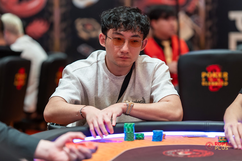playreddragon's tweet photo. โกLate registration for the Dragon's Gate High Roller remains open until Level 14 on Day 2.
There's still time to take your seat.
#playreddragon #reddragonpokertour #rdptjeju2026 #RDPT #rdptplus #highroller https://t.co/k7HZh7XSkf