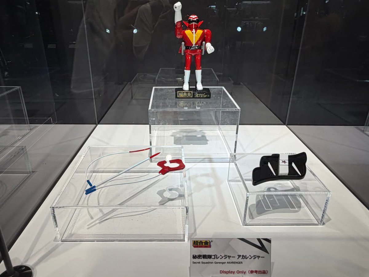 AlwendoTsuu's tweet photo. Bandai shows a first look at the re-release of Akaranger's Chogokin figure from 1975 on Tamashii Nation Action Figure Live Expo 2026
It's still display only for now but they did show off the new box art
#Goranger
#ゴレンジャー
#SuperSentai https://t.co/eRzfHmz5Pi