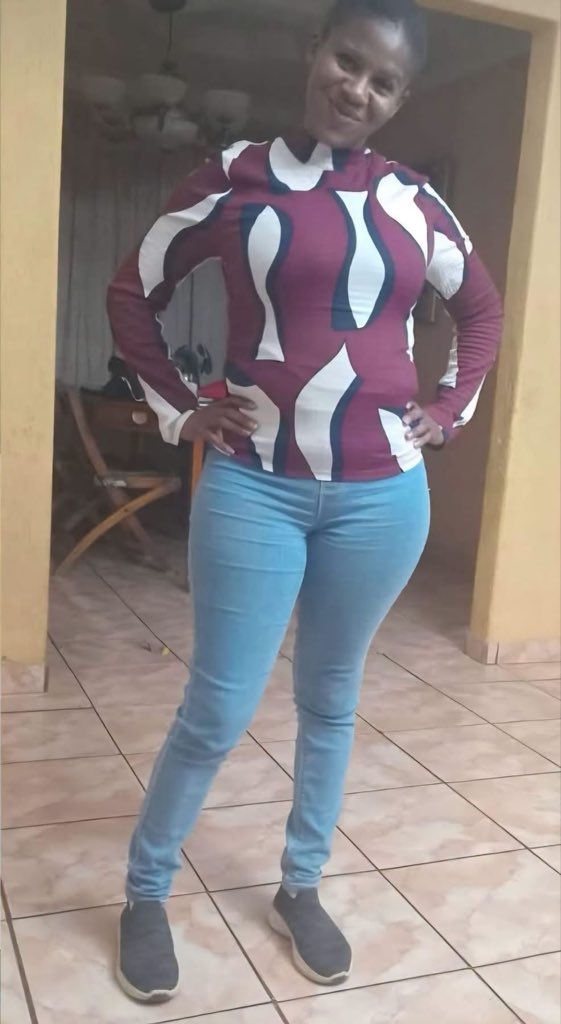 BennieSonamzi's tweet photo. Bulelwa Maxhegwana is missing, please repost until she is found https://t.co/sTFSUWiqPR