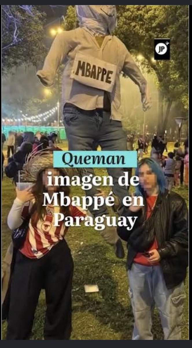 mmrrbb12's tweet photo. Mientras tanto en Paraguay JAJAJAJA. Aquí alentamos por nuestros hermanos Argentinos 🇦🇷🇦🇷 https://t.co/DqpWQChqP4