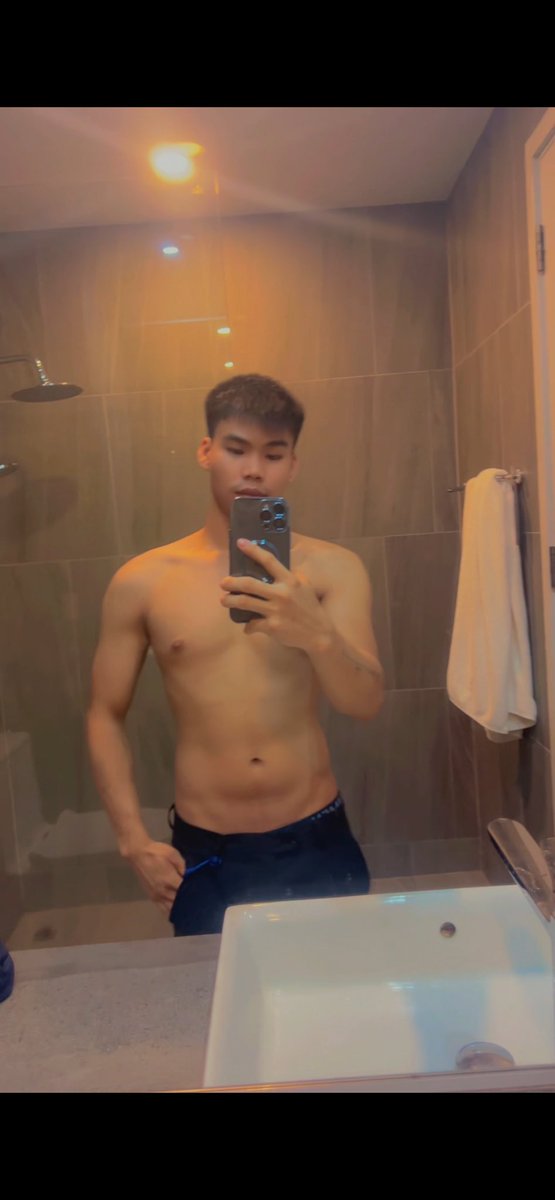Pizaikham's tweet photo. 😆🫰🍆56 https://t.co/6BTi7ocPj5