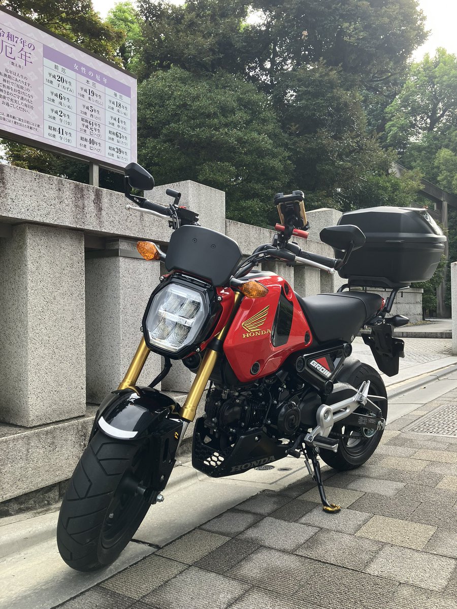 six61backyard's tweet photo. 先程、用事があってレッドバロンに行ったら、話し掛けて来てくださった方が、ちょうど去年の今頃に購入したGROMの元オーナーさんでした！

すげぇ！

こういうことって本当にあるんですね🤣 https://t.co/76ZURCWdhY