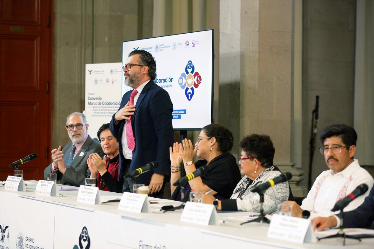 gbatizg's tweet photo. Asistí al acto de suscripción del Convenio Marco de Colaboración entre la Suprema Corte de Justicia de la Nación (@SCJN ), el Órgano de Administración Judicial (@OAJ_Mex ), la Fiscalía General de la República (@FGRMexico ) y el Instituto Nacional de Ciencias Penales.

Tuve la oportunidad de saludar al ministro Hugo Aguilar Ortiz (@HugoAguilarOrti ), presidente de la Suprema Corte de Justicia de la Nación; a la fiscal general de la República, Ernestina Godoy Ramos (@ErnestinaGodoy_ ); al maestro Néstor Vargas Solano (@NVS_), presidente del Órgano de Administración Judicial; a la magistrada Indira Isabel García Pérez ( @GarciaIndiraTDJ ), en representación del Tribunal de Disciplina Judicial (@tdjmex); y al doctor Jorge Nader Kuri, rector del INACIPE.

Reconozco la presencia y el interés de ministras y ministros de la Suprema Corte, así como de representantes de instituciones vinculadas con la justicia, los derechos humanos, la atención a víctimas y el fortalecimiento jurídico del país.

Esta colaboración fortalece la formación, capacitación y actualización de quienes sirven al sistema de justicia en México.

Además de independencia, la justicia requiere de diálogo entre instituciones, profesionalización construcción permanente de capacidades públicas.