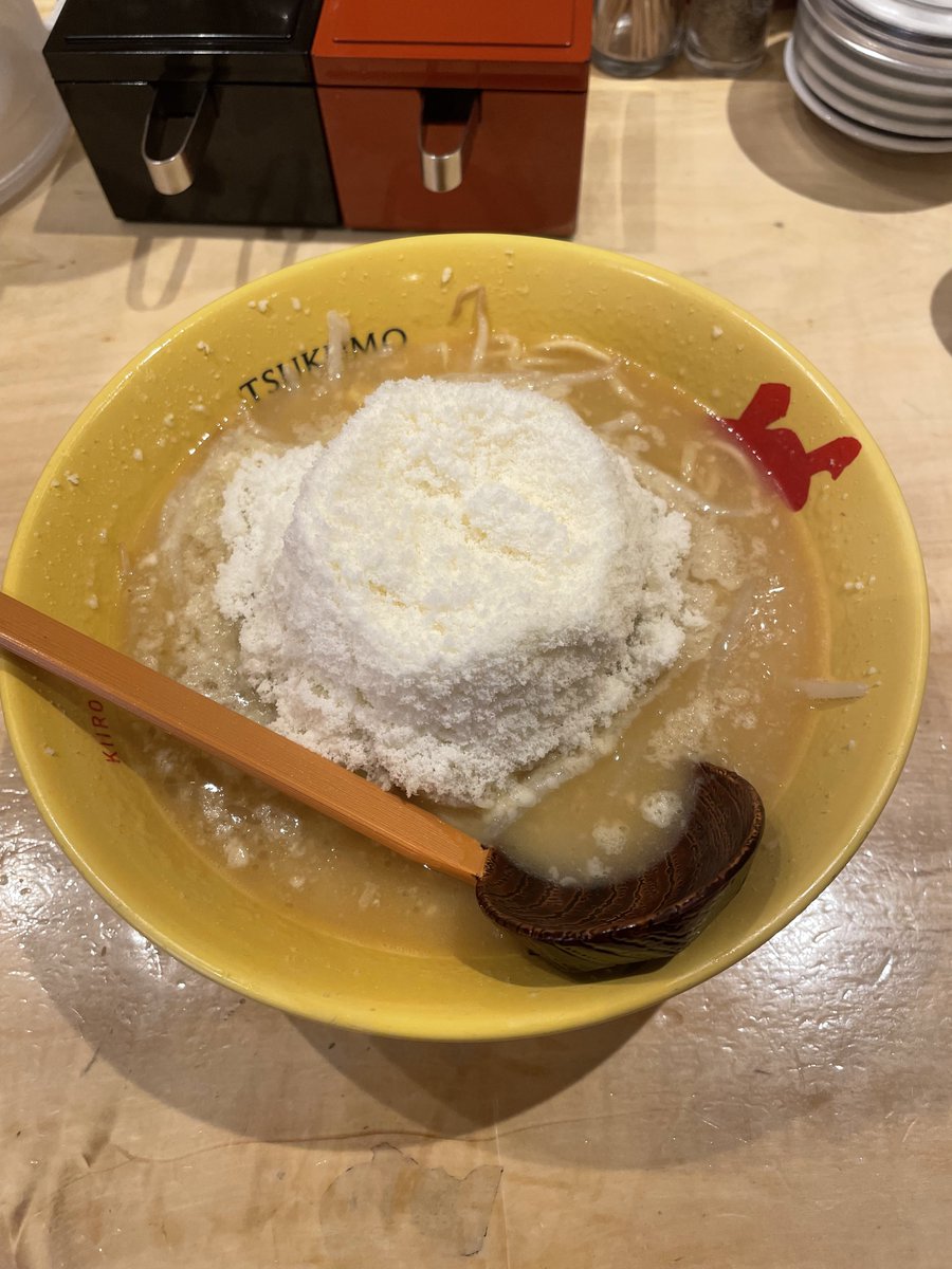 fuusyun's tweet photo. チーズの山、溶かしてチーズの海。
味噌の甘みとチーズの酸味の相性◎
最高か？( ˙꒳​˙  ) https://t.co/yTnCQLJkzL