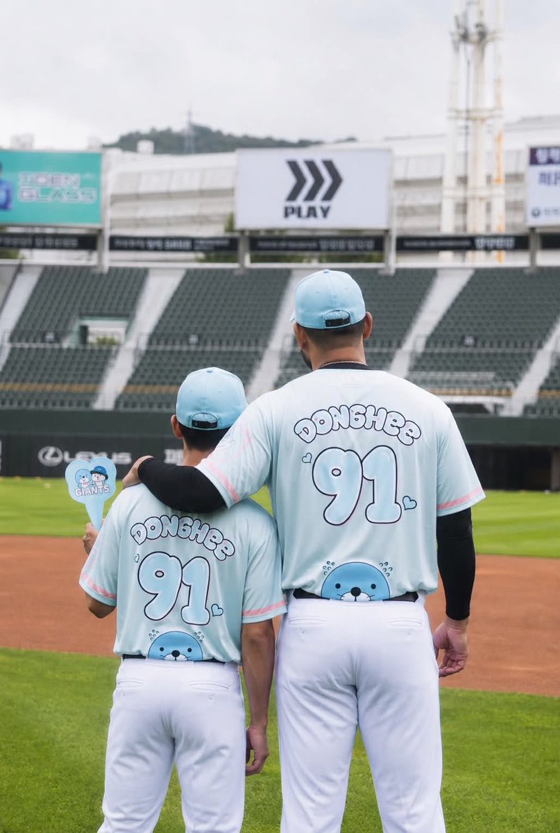 Loiants's tweet photo. ..? https://t.co/JBCBfCMk6M