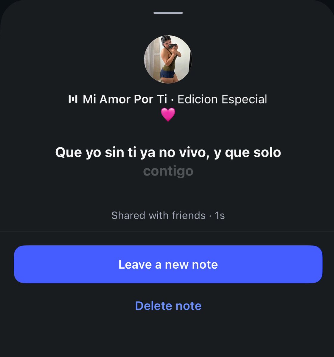 kitkatisita's tweet photo. yo cantándole a la mariwana https://t.co/VLUHxhXKcT