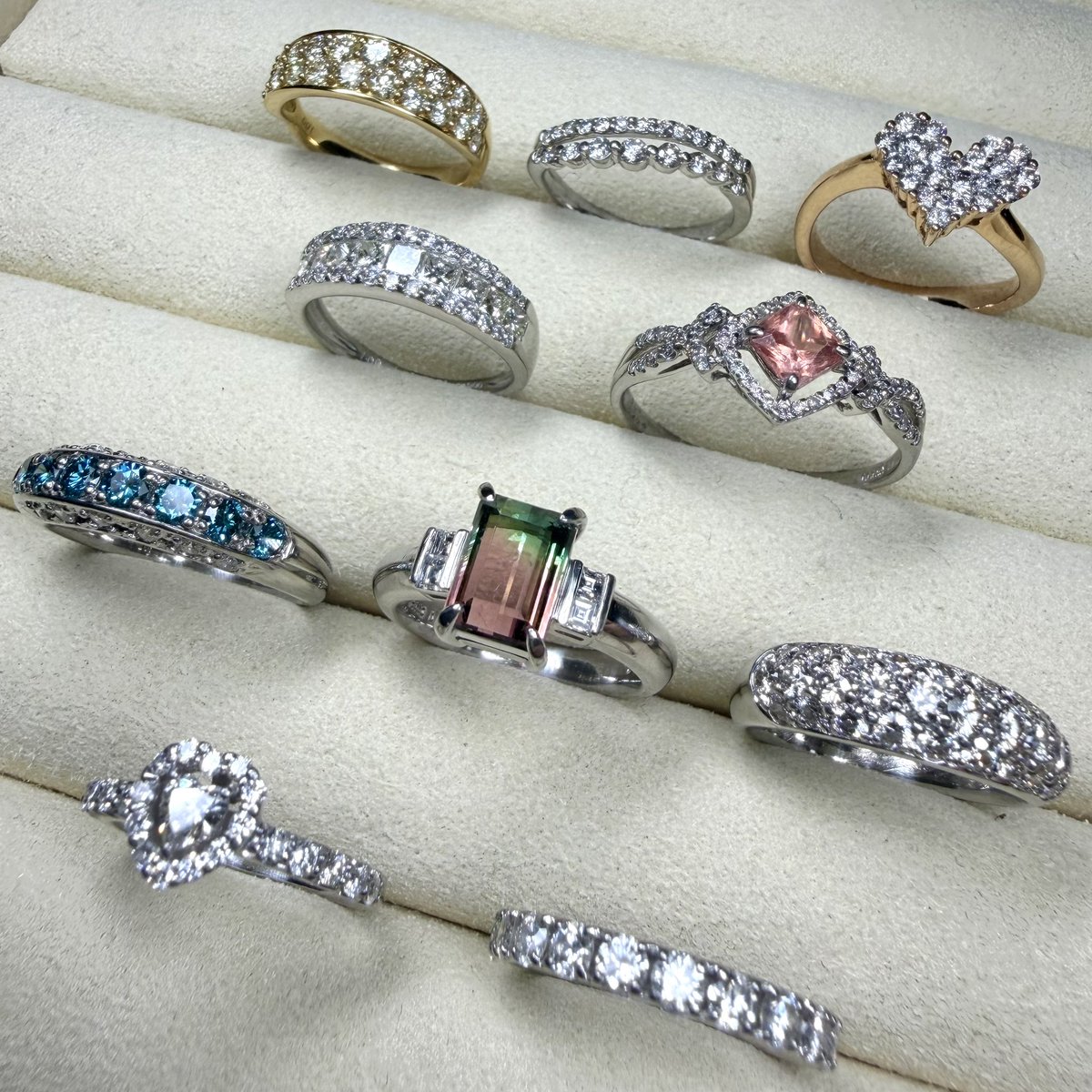 JEWELRY_LAND_jp's tweet photo. ✨JEWELRY LAND 第5期突入記念！プレキャン✨

💝ルースプレゼント💝

抽選で1名様に！
シトリンルースをプレゼント🎁

【応募方法】
フォロー&いいね&リポスト

【締切】
7/17 23:59まで！
たくさんのご応募お待ちしております🙇‍♂️

7月からJEWELRY LANDは第5期に突入しました！✨
今月も毎日在庫品・新入荷品をたくさんご紹介します🙌
早速新入荷たちがチラホラ、、、
毎日21時からの投稿をお見逃しなく👀