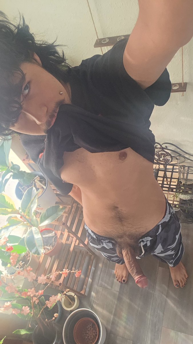 ALustfulHex's tweet photo. I love stroking outside in the sun, but this window will have to do for now 🌱🪴 https://t.co/z7v0KOoZ8R