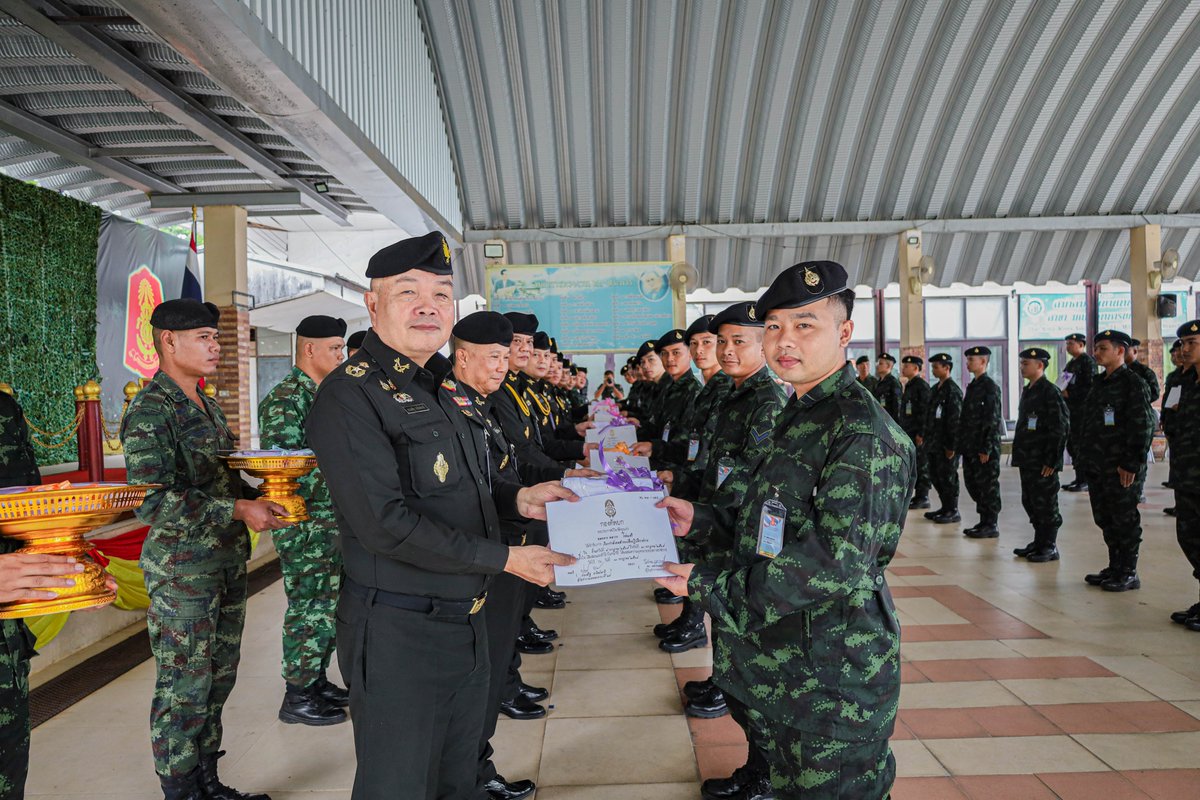 24thmilitary_pr's tweet photo. “มทบ.24 กระทำพิธีปิดการฝึกกำลังพลสำรอง ประจำปี 2569”

#ศูนย์ประชาสัมพันธ์มณฑลทหารบกที่24
#กองทัพภาคที่2
#กองทัพบก https://t.co/asm1LPwScR