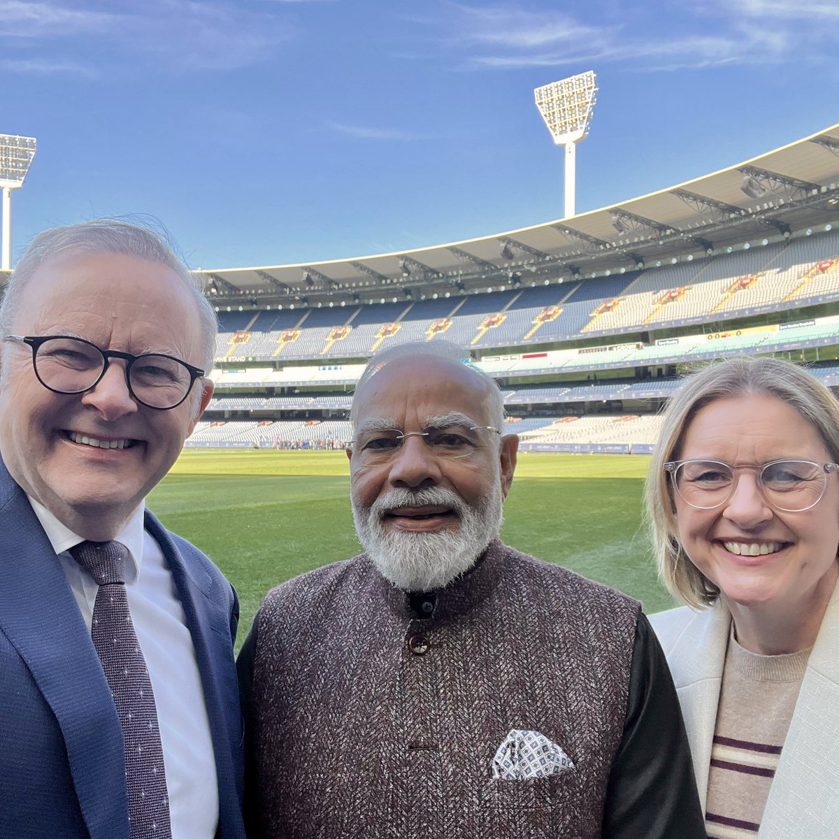 JacintaAllanMP's tweet photo. Welcome to the iconic Melbourne Cricket Ground @narendramodi https://t.co/BtbcnGXa4A
