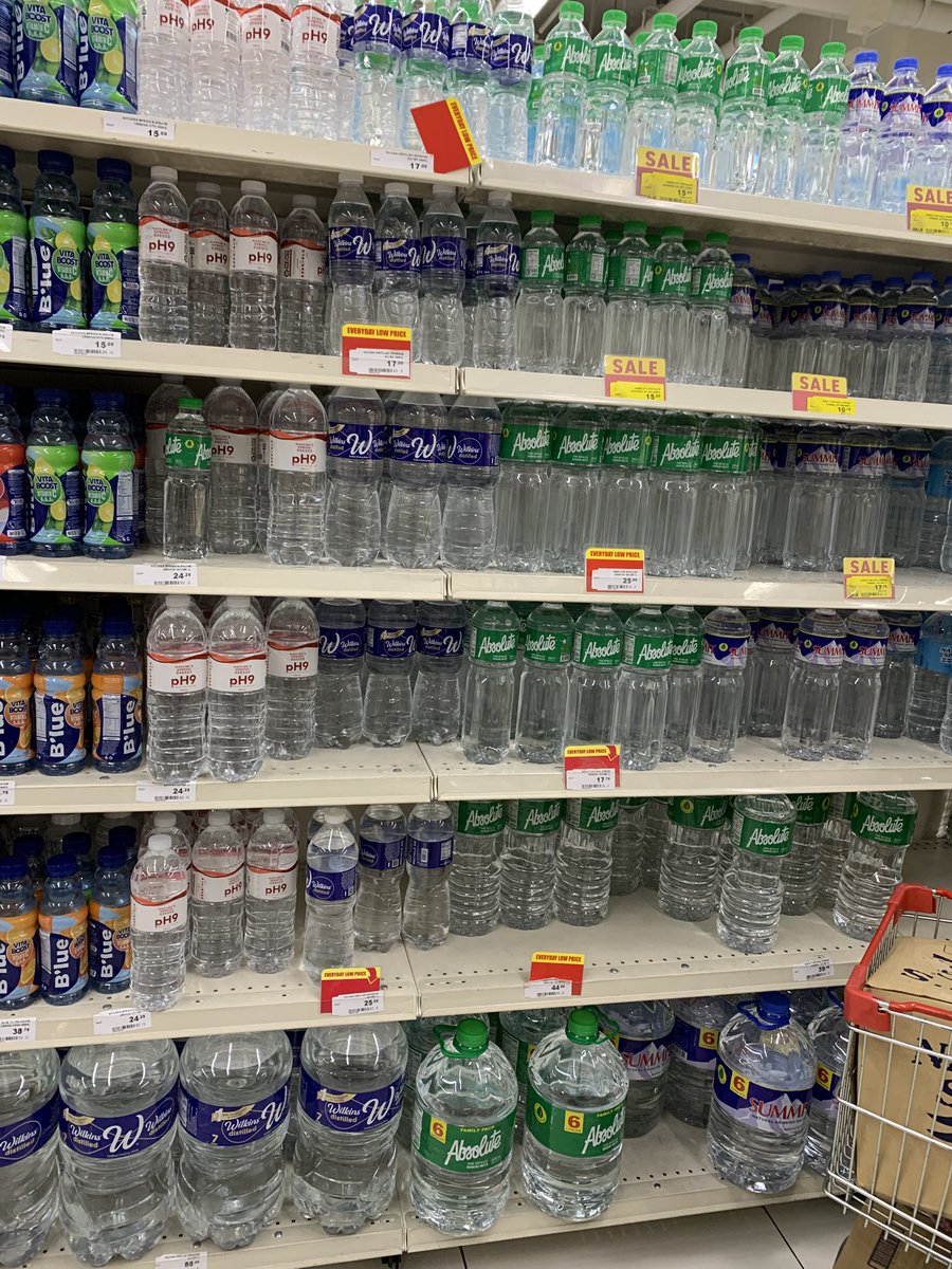 LorcanTito's tweet photo. To those going to DLC Manila

Hydrate

The supermarket can be found in the basement of the venue. One elevator ride away https://t.co/1gaLP62AmZ