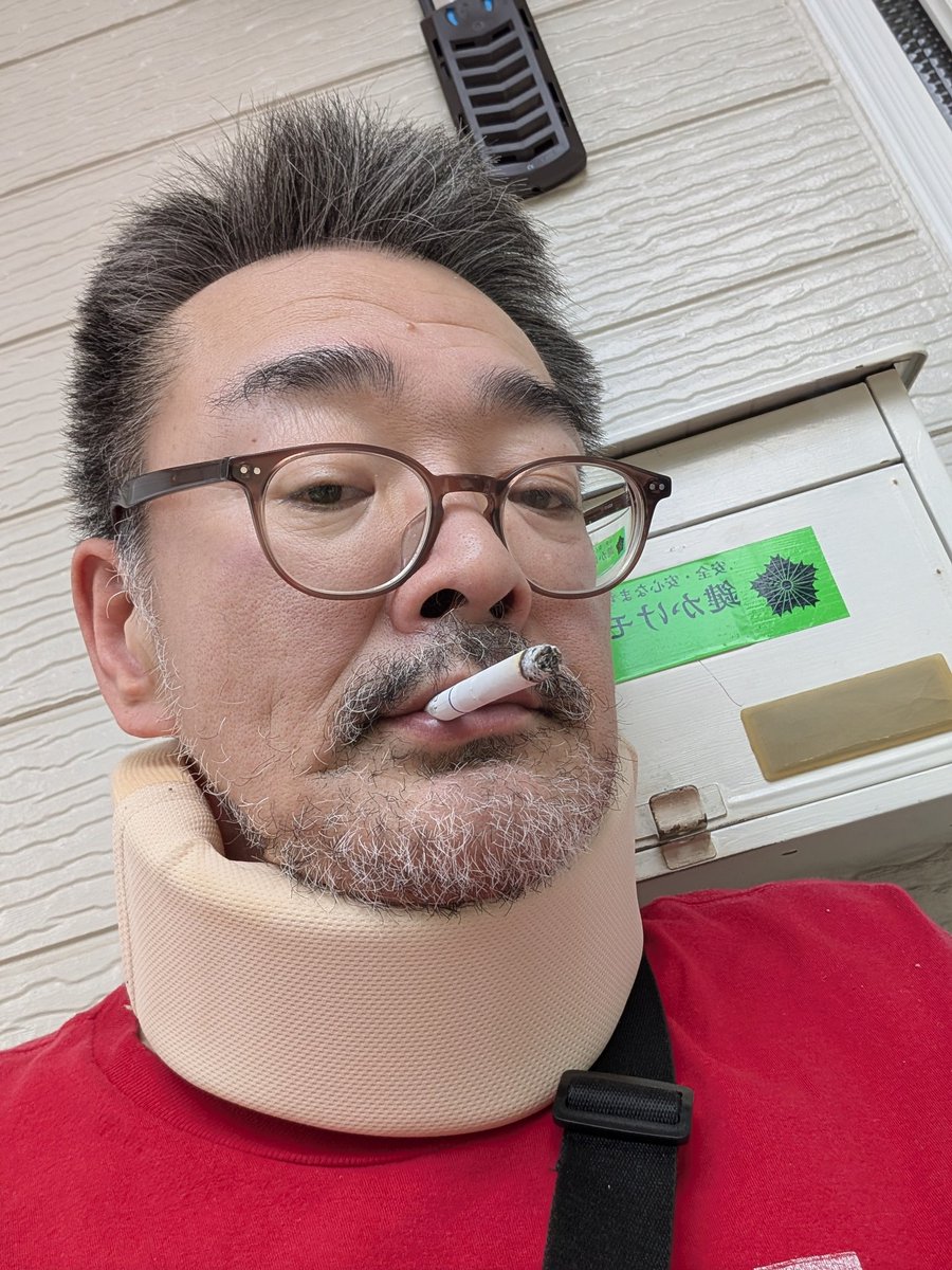 dylan_akira's tweet photo. 退院して、したかったこと。
あっぢ〜なぁ https://t.co/HzHdyWRc0D