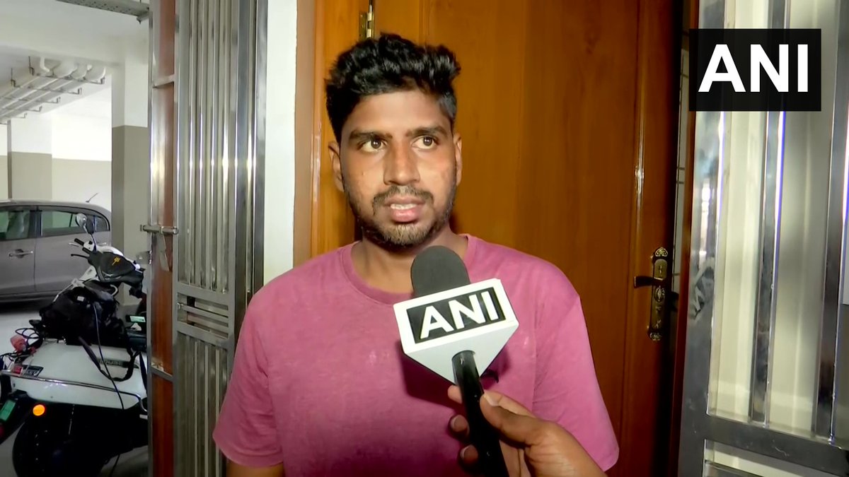 ANI's tweet photo. Tamil Nadu CM C. Joseph Vijay to distribute government job appointment letters to kins of 32 victims of 2025 Karur rally stampede. 

Vimal says, "My one-and-a-half-year-old son, Dhruvan, passed away. The last time I went to Chennai, I went to meet Mr. Vijay. Now he has returned, and I have been asked to come and meet him again. They have assured me that I will be provided with a government job. In connection with this, we have already submitted all the required documents to the Taluk Office. I believe providing me with the job is the right and positive thing to do."