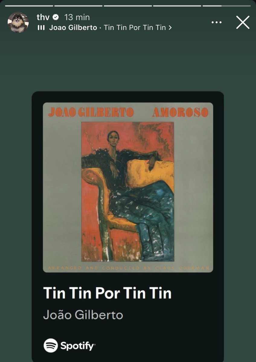 writingbyrkive's tweet photo. Toda vez que o Taehyung posta música brasileira eu ganho +10 anos de vida. 
Vou reservar um número de CPF pra ele https://t.co/XzSD7lTifT