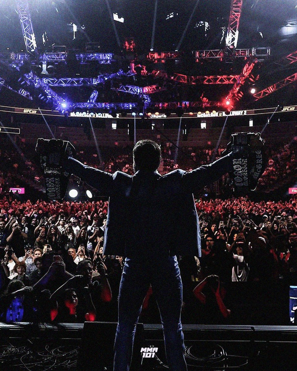 MMA101Turkiye's tweet photo. 🇮🇪 Sanki bir halkın tüm özgürlük umutları! https://t.co/nhTkEEVD25