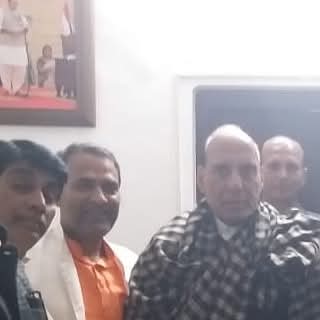 kashi_bjp's tweet photo. भाजपा के पूर्व राष्ट्रीय अध्यक्ष, उत्तर प्रदेश के पूर्व मुख्यमंत्री, केंद्रीय रक्षामंत्री, लखनऊ के लोकप्रिय सांसद, आदरणीय, माननीय, श्री @rajnathsingh जी को, जन्मदिन की हार्दिक शुभकामनाएं एवं बधाई।
बाबा काशी विश्वनाथ जी से, प्रार्थना है कि आप, सदैव, स्वस्थ व दीर्घायु रहें। https://t.co/7SBNrM1PV1