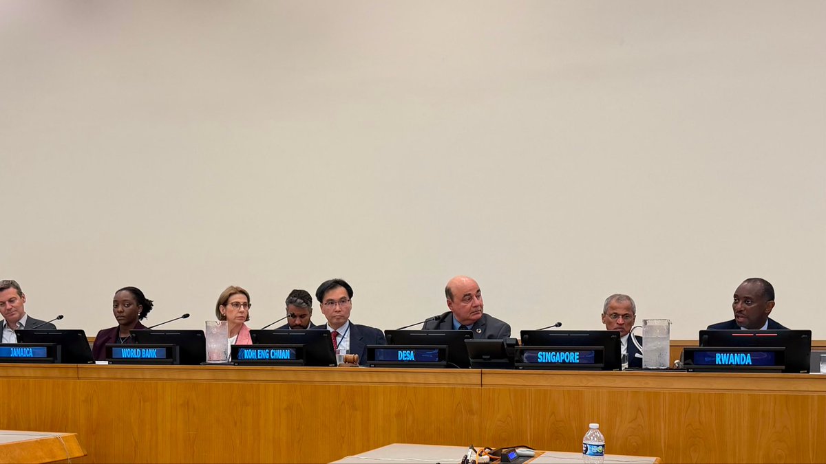RwandaUN's tweet photo. On the sidelines of the 2026 High-Level Political Forum, #Rwanda joined the Permanent Missions of 🇸🇬Singapore and 🇯🇲Jamaica, together with @UNDESA and #DataforNow, for a side event on “Digitization, Statistics, and AI: A path towards well-informed decision-making.”
The side event examined how stronger data ecosystems, #digitization, and the responsible use of #AI can support timely, credible, and well-informed policymaking.
Deputy Permanent Representative Mr. Robert Kayinamura shared 🇷🇼Rwanda's experience in using digitization and data as tools across government to strengthen public trust, improve service delivery, and enhance efficiency.