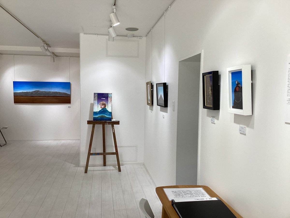 Gallery_Esse's tweet photo. 【苛原治展〜石狩炭田の風景〜】@ミニギャラリー
本日7/10(金)は最終日17:00までです、お見逃しなく。
苛原治さんも在廊されていますのでぜひお越しください。
入場無料
札幌市北区北9条西3丁目9-1ル•ノール北9条1階 https://t.co/X32Bi6DzXv