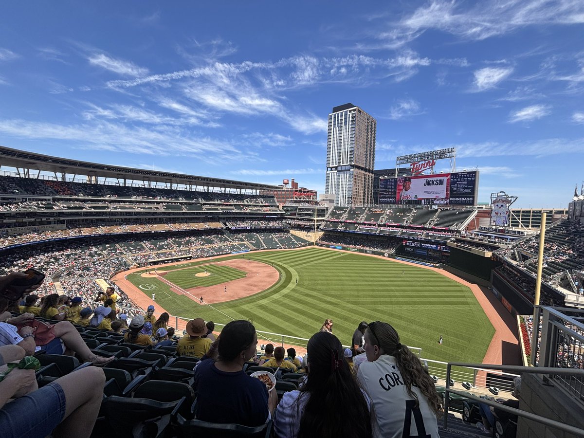 perlinger11's tweet photo. @Twins today was a perfect day (minus the result) https://t.co/J6RrDCThHC