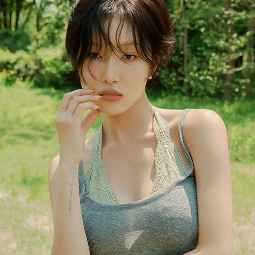danmee17's tweet photo. 【調査開始】今月を彩るバースデー・ヨジャドル！7月を代表するK-POP女性アイドルは？【候補18人】

投票はこちら↓ (7月24日11時〆切)
🔗 https://t.co/xfeoDpf4H3

●候補
#HanSeungYeon 
#KATELYN 
#NAGOMI 
#LIA 
#HWASA 
#SOHA 
#HUENING_BAHIYYIH
#HWISEO　
　：
他10人

#KPOP #センイル #Danmee投票