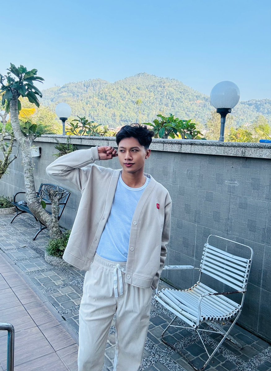 trixsamsang🧜‍♂️ tweet media