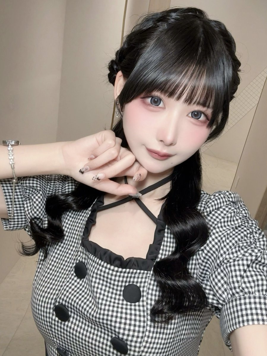 Valhalla_o0's tweet photo. 最高に可愛いでしょ？♡ https://t.co/V1glMN2EdJ