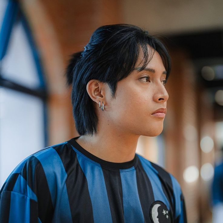 Myrocksta_'s tweet photo. Malapit na masilayan ulit ung manbun  nya. ganyan un kahaba dba?

#SB19_KEN
@felipsuperior https://t.co/7aAxBMlkrR