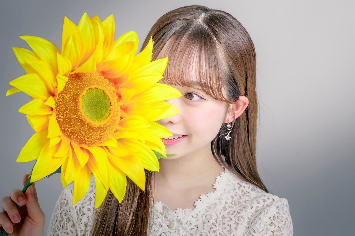 pique_miku's tweet photo. 急に暑すぎる!!!!Summerだね~~🌻💛
今年の夏はなにしようかな💭 https://t.co/pxFsPDPlkB